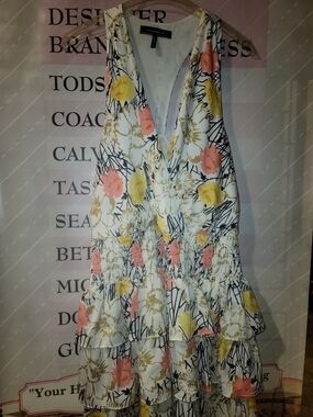 BCBGMaxAzria White Dress with Yellow Floral Accents